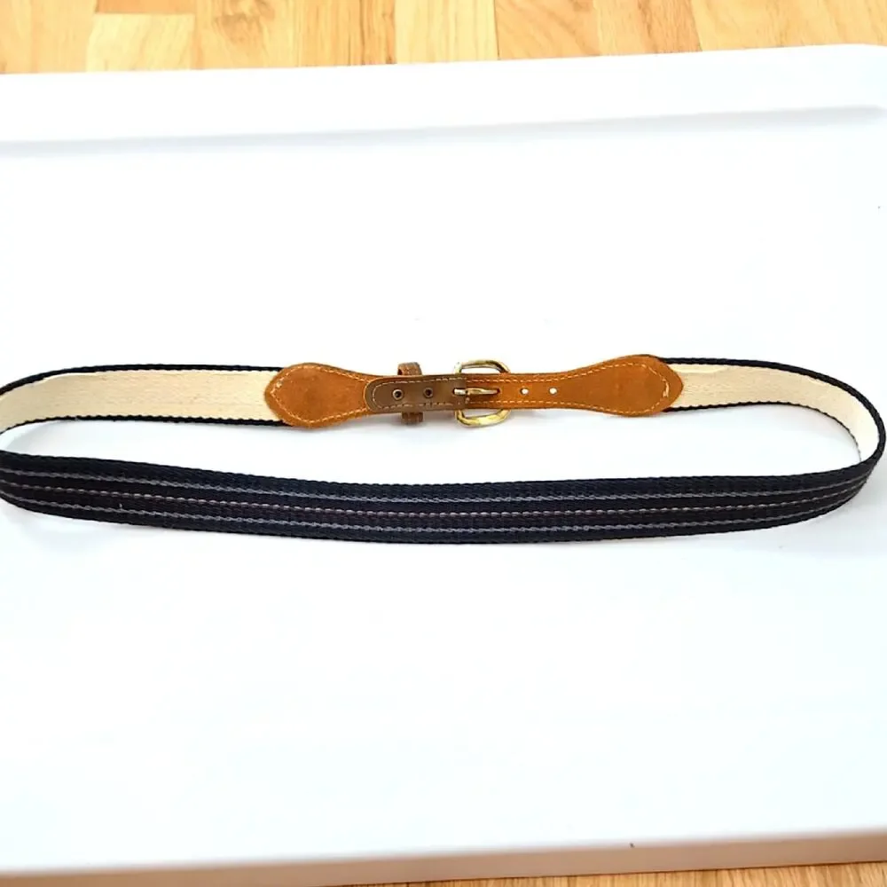 Unbranded canvas web